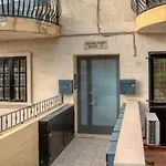 Elegant 3 Bedroom Apartment, Family Friendly With Sun Terrace And Hot Tub Smas1-1 Marsaskala