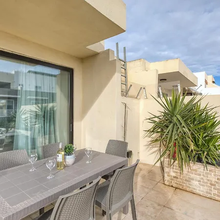 Elegant 3 Bedroom Apartment, Family Friendly With Sun Terrace And Hot Tub Smas1-1 公寓 马尔萨斯卡拉