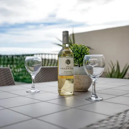 Elegant 3 Bedroom Apartment, Family Friendly With Sun Terrace And Hot Tub Smas1-1 شقة *