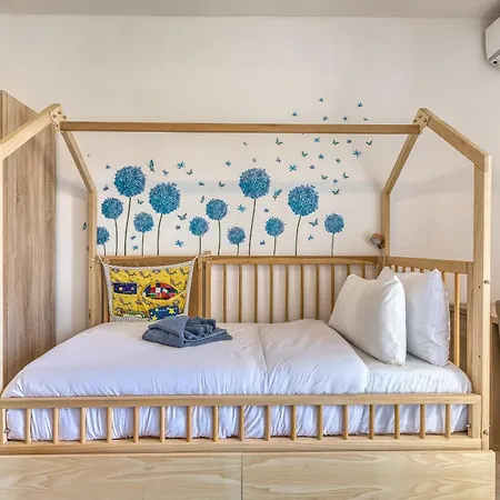 Appartement Elegant 3 Bedroom Apartment, Family Friendly With Sun Terrace And Hot Tub Smas1-1 *