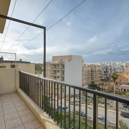 Appartement Elegant 3 Bedroom Apartment, Family Friendly With Sun Terrace And Hot Tub Smas1-1 Marsaskala