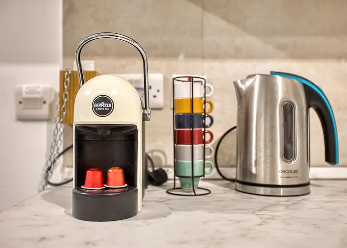 Elegant 3 Bedroom Apartment, Family Friendly With Sun Terrace And Hot Tub Smas1-1 Marsaskala